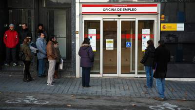 Spain creates more than 400,000 jobs in 2014