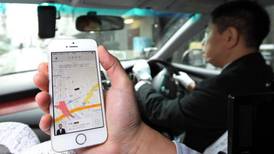Berlin bans car service Uber over licensing issues