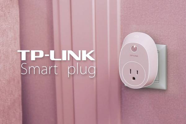 Smart wifi plug gives you the power to control the power
