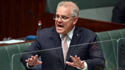 Australia makes carbon emissions pledge but remains wedded to fossil fuels
