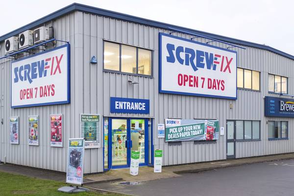 Kingfisher plans Screwfix outlets for Republic