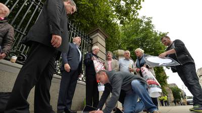 Public assembly to coincide with Dáil return