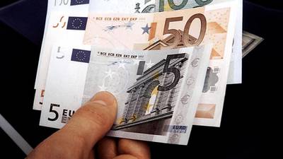 Germany agrees on  €8.50 minimum wage for first time
