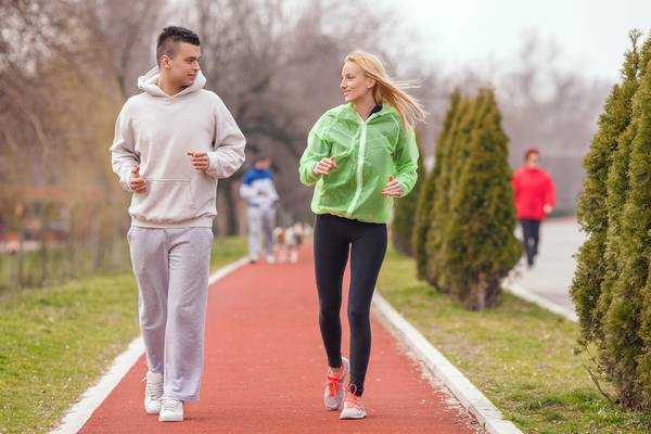 Why does running turn into a battleground for otherwise placid couples?