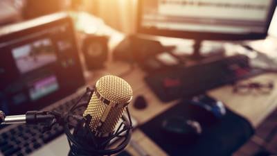 Issue more digital radio licences to broaden listener choice, alternative station urges