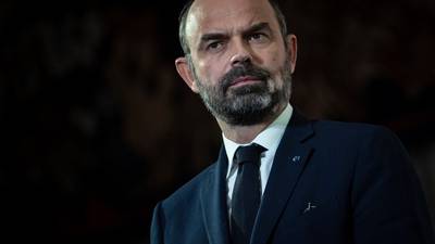 Philippe speech fails to end French transport strikes