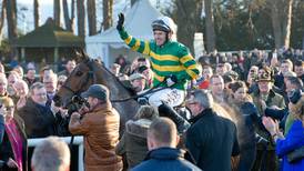 Roddy L’Estrange: Vinny joins Leopardstown throngs to stalks his quarry