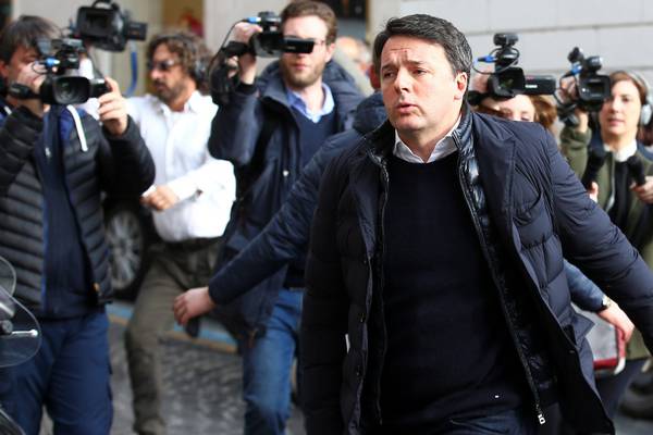 Matteo Renzi urges rivals not to exit Democratic Party