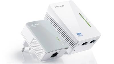 TP-Link AV500 Wifi bridges gap between modem and devices