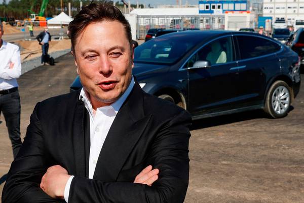 Tesla launches second $5bn share sale in three months