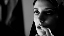 A Girl Walks Home Alone at Night review: smouldering sensuality, achingly cool | JDiff2015