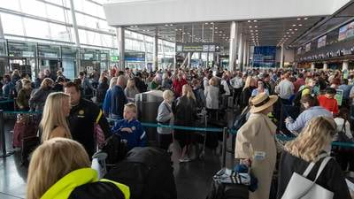 Bringing in Army to prevent Dublin Airport failing viewed as ‘extreme measure’, record shows 