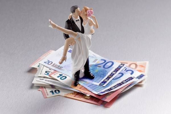 Big day, wedding budget – splashing the cash on marriage