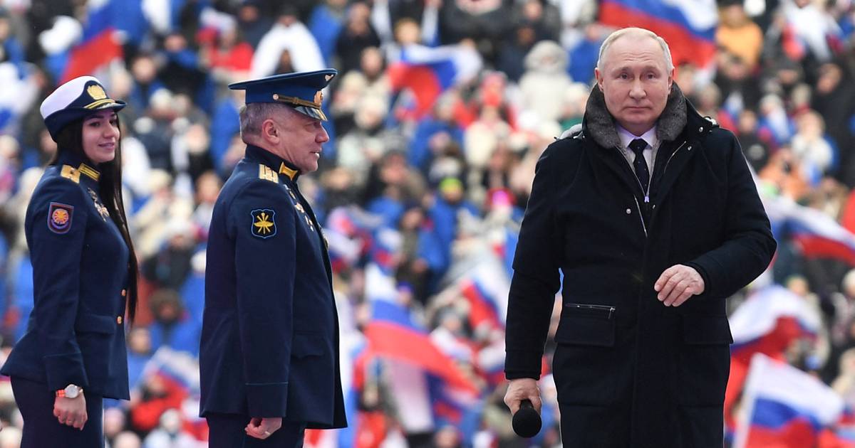 Упадок российской экономики свергнет Путина до военных изменений?  — Ирландские времена