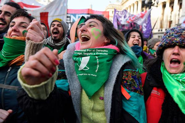 Argentina moves towards legalising abortion