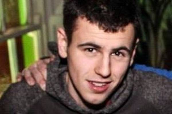 Man (20) involved in Cavan car crash  dies in hospital