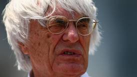 Ecclestone unmoved by dissenting voices