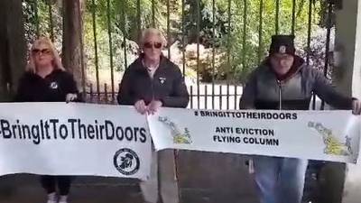Protesters target ‘gombeen’ Shane Ross’s house