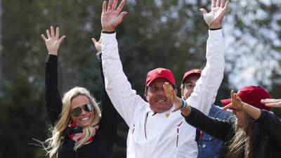 Mickelson, with family in tow, breaks Presidents Cup wins record