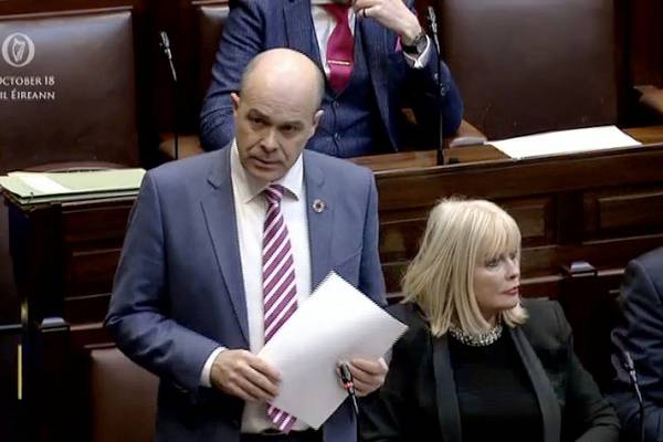 Surprise gives way to anger in Dáil as Denis Naughten resigns