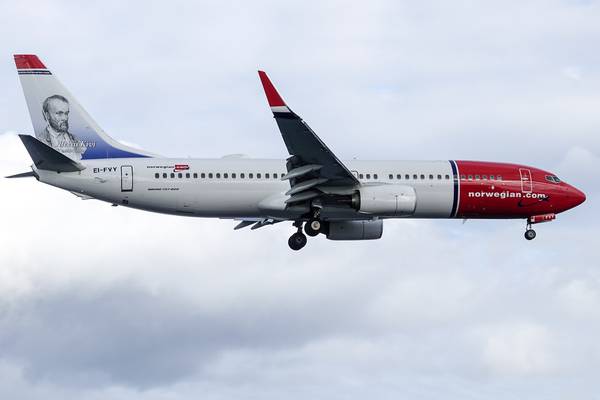 Norwegian Air hits revenue high as buyers circle