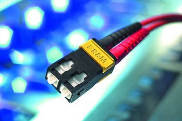 Broadband firms face clampdown on ads for ‘misleading’ top speeds