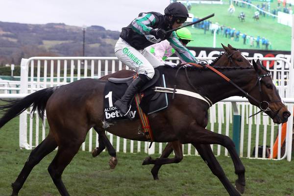 Nicky Henderson says Altior found lame on Sunday morning