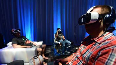 Will virtual reality become a real thing in 2016?
