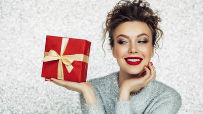 Want to avoid the last-minute rush? Here are beauty gifts for everyone on your list