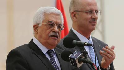 Abbas rejects partial transfer of Palestinian tax revenue