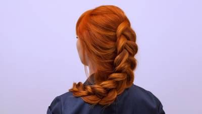 ‘Red haired’ waitress sacked over TripAdvisor review awarded €2,000