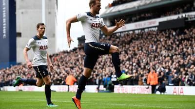 Tottenham Kane hapless Stoke to move into second