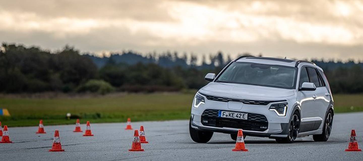 A car undergoing the Elk Test at the Tannis Test in Denmark for Car of the Year