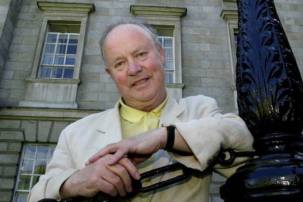 President pays tribute to ‘extraordinary’ poets Brendan Kennelly and Máire Mhac an tSaoi