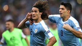 Cavani pounces against Chile to give Uruguay top spot