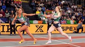 Sharlene Mawdsley helps relay team into 400m final