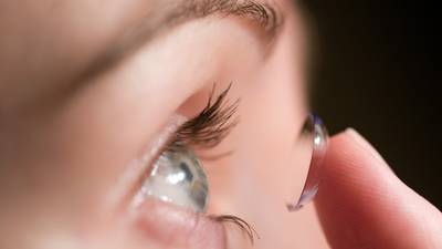 Woman has contact lens removed from eye after 28 years