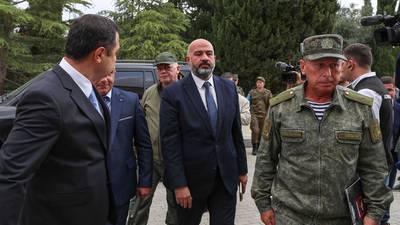 Nagorno-Karabakh: ceasefire holds as truce talks begin