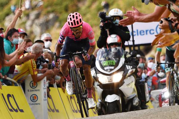 Tour de France: Martin battles hard as Martínez takes stage 13