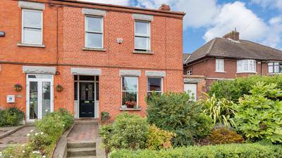Chic family gem in Cabra for €675,000