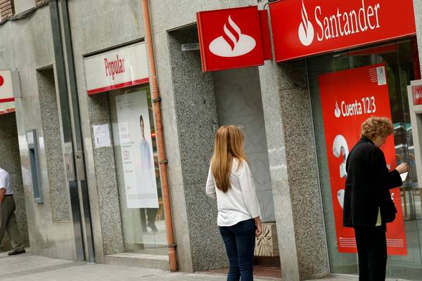 Santander buys troubled Banco Popular for €1