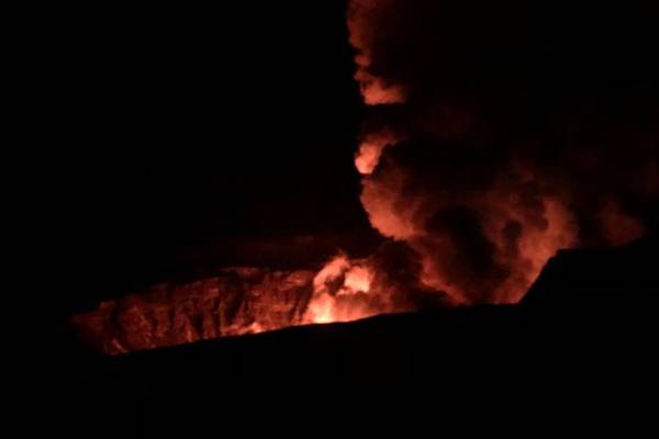 Volcano erupts on Hawaii’s Big Island