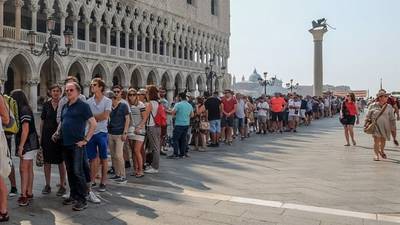 Venice to charge day-trippers up to €10 to enter city