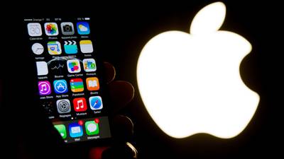 State hires three firms to manage Apple back taxes