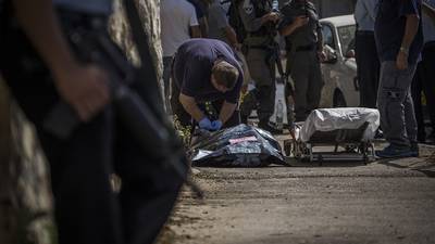 Three  Palestinians shot dead after knife attacks on Israelis