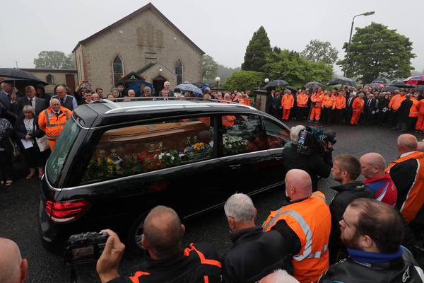 Hundreds gather for funeral of motorcycle racer William Dunlop