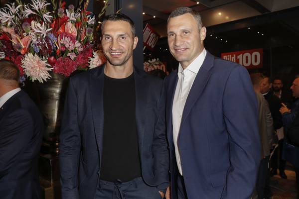 Klitschko brothers to take up arms and fight for Ukraine against Russian invasion