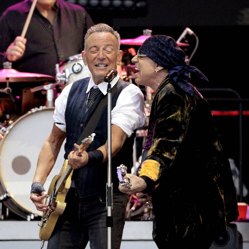 Brucewatch: Bruce Springsteen indulges his love for Dublin fish and chips