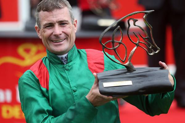 Smullen narrows championship gap to four after Leopardstown success