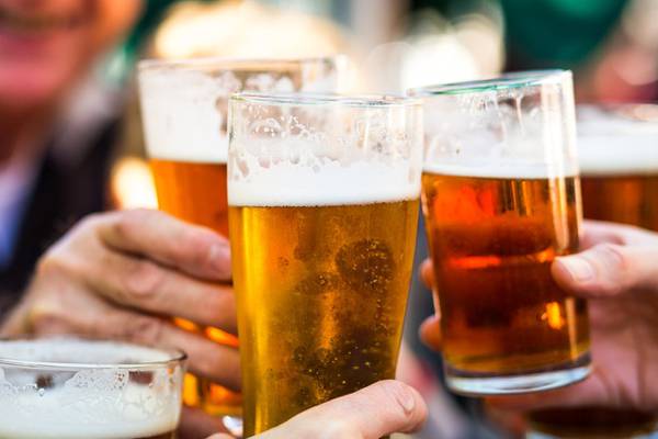 Packed pubs must be a thing of the past, intensive care expert says